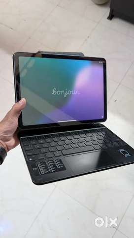 Typecase Edge iPad keyboard