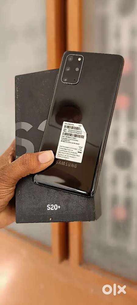 Samsung s20 plus ,8/128 full kit available