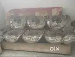 Luxurious Sofa Set