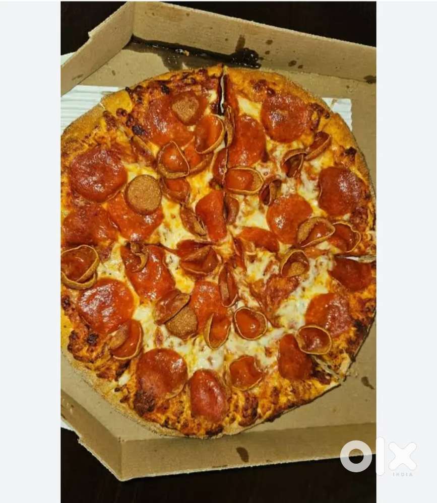 We are looking for pizza delivery person for dominos ¹⁴