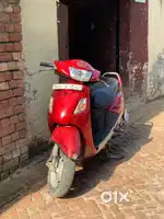 Pleasure scooty full ok candicion model 2009