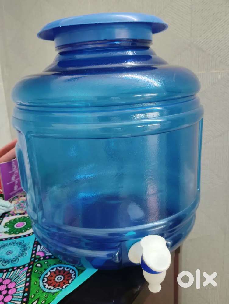 WATER DISPENSER