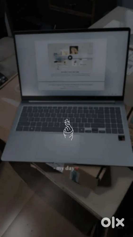 Sumsung galaxy book 4 edg excellent  condition