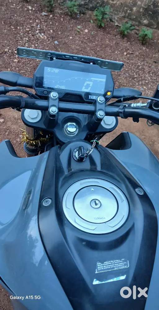 Yamaha FZS4