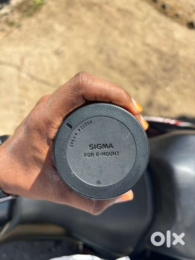 Sigma 28-70 f2.8  lense