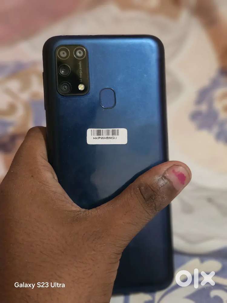 Good mobile under 4500,only paper available