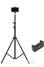 Camera tripod stand