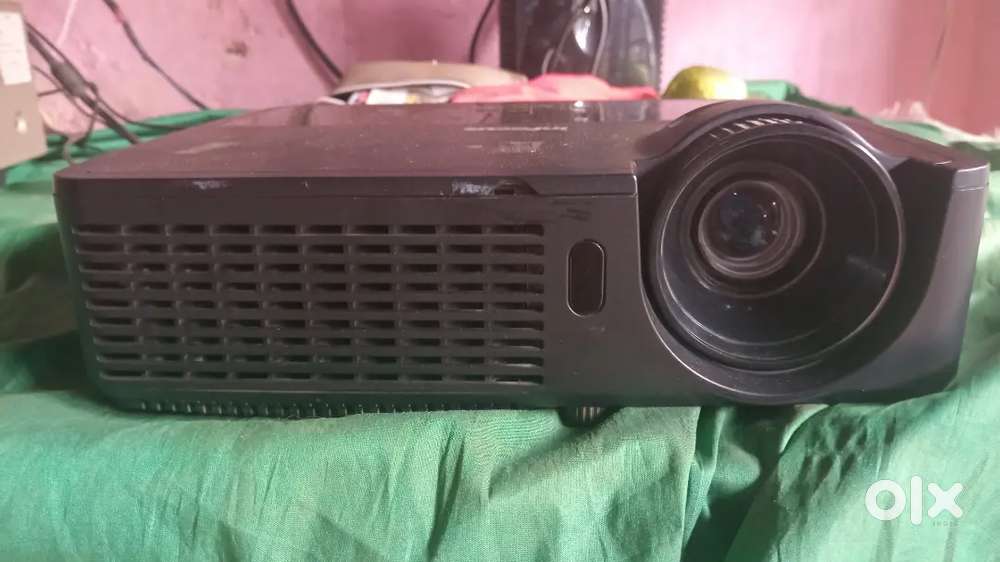 Infocus in 112  projector