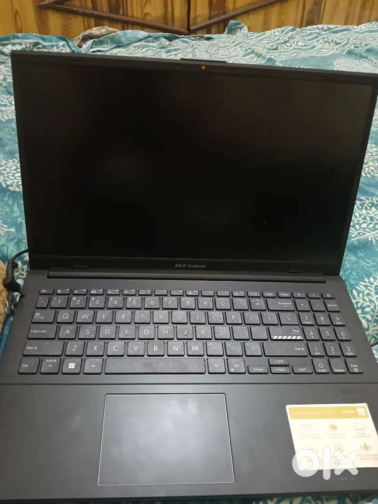 Brand new laptop with geruntee