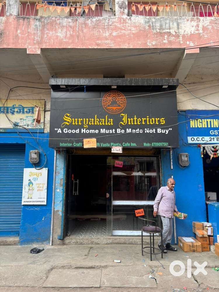 Furnished shop available for rent