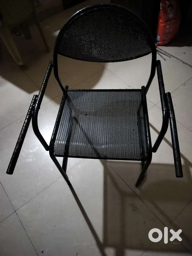 Metal chairs with pad for sell