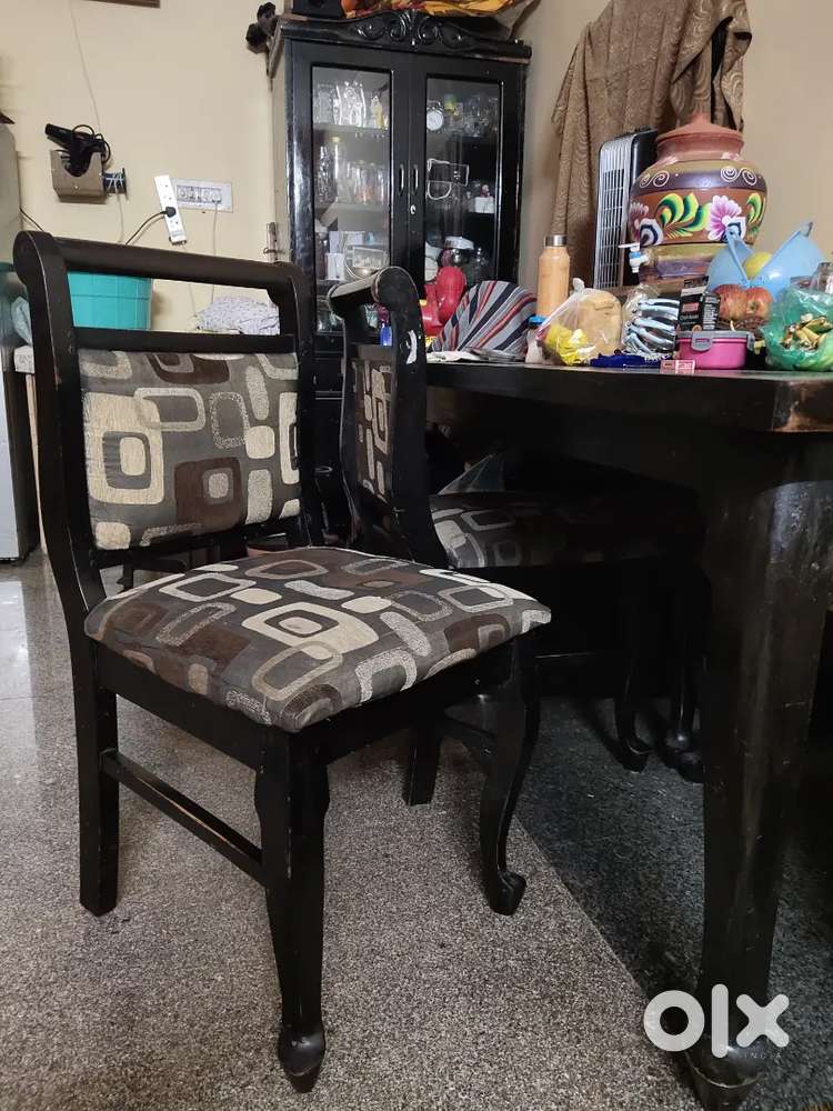 4 seater wooden dining table