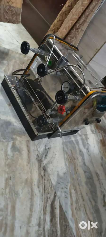 Espresso coffee machine