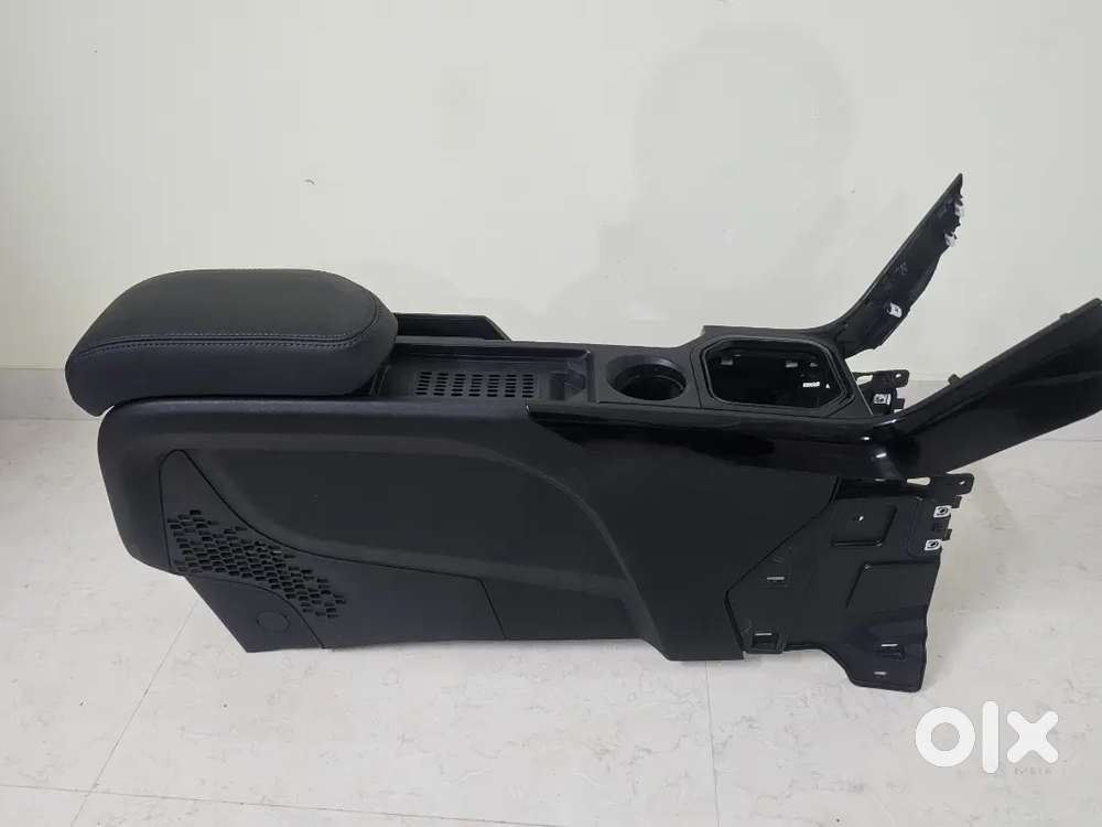 Tata nexon senter console with wireless charger