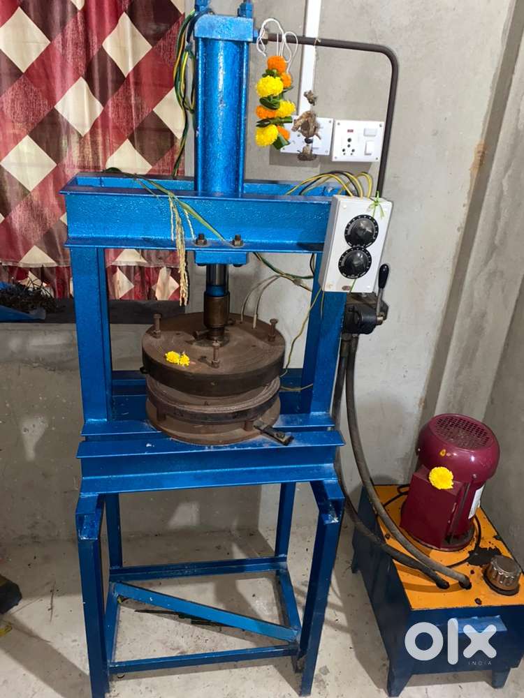 Automatic Paper plate machine with 1.5HP motor