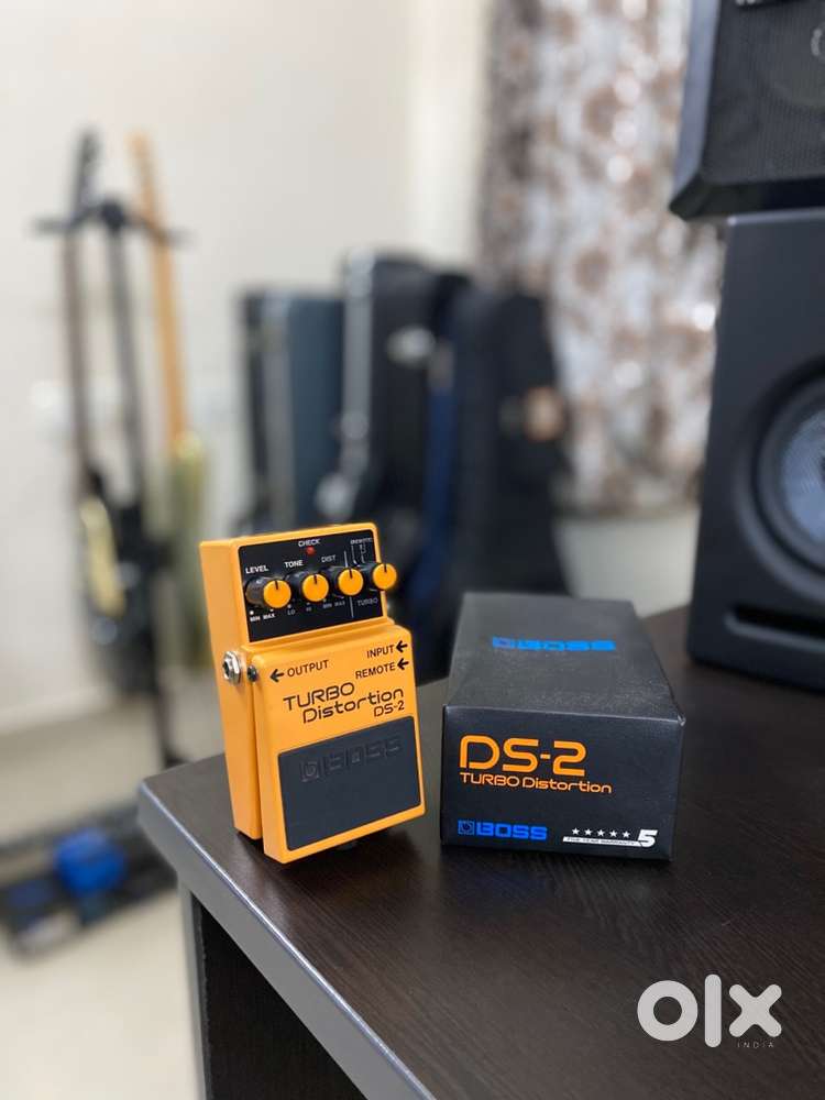 Taiwan Boss Pedals by Roland Guitar Distorion DS2