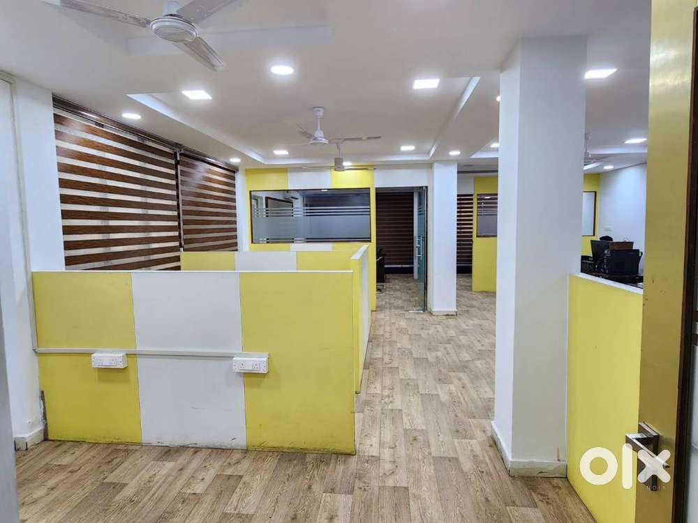 Prime Commercial Space for Rent on Kolar Main Road