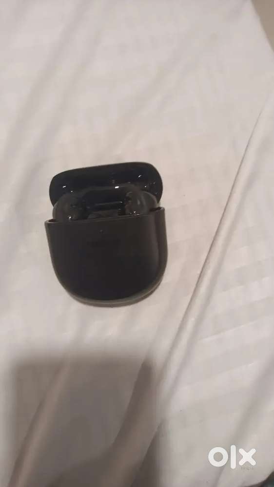 Earbuds boss