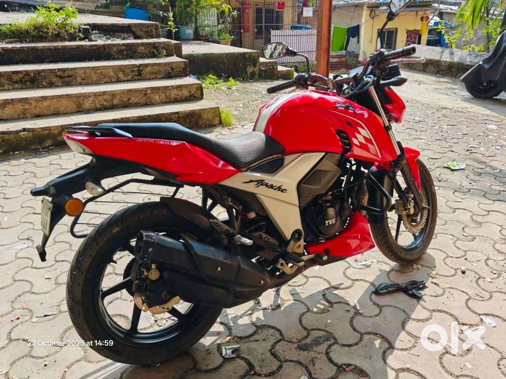 TVS APACHE 160 4V BS6 Dual Disc 2021