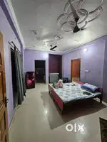 INDEPENDENT SEMI FURNISHED FLOOR AVAILABLE FOR RENT