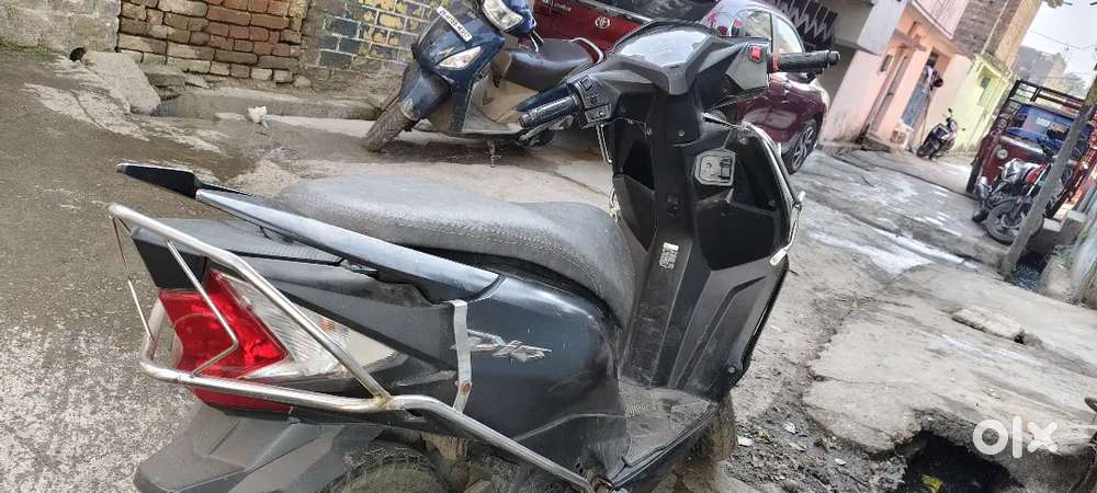 Honda Dio Drum (110cc) mad black
