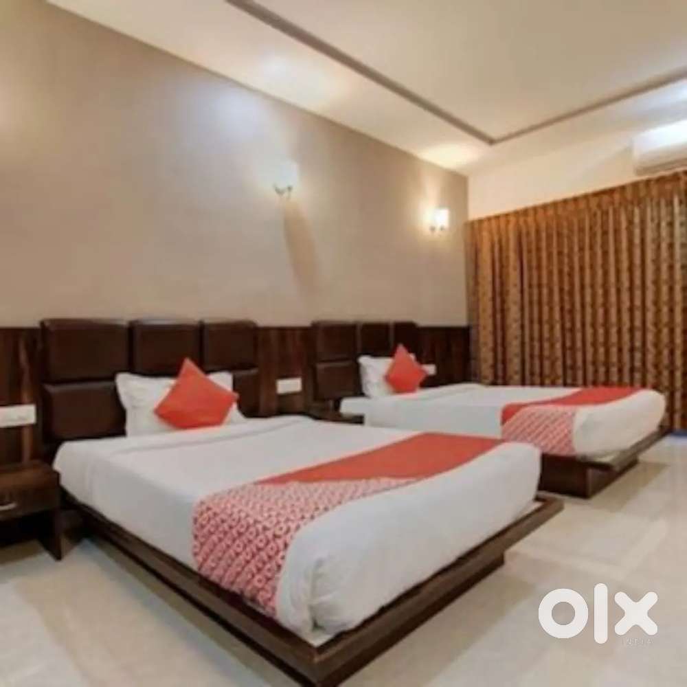 Hotel & Cafe at Near Triveni Ghat Best for Business