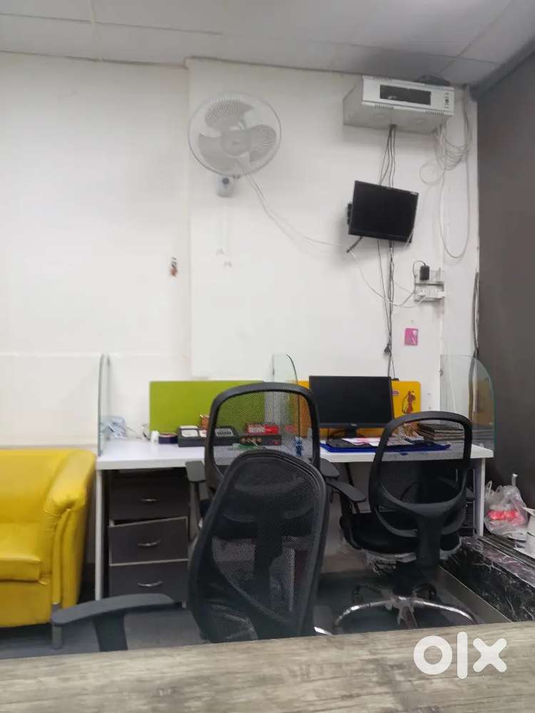 Uejent need for computer operator female