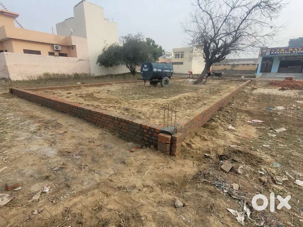 Plot available for sale in Guru Gobind Singh Nagar