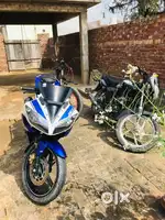 R15 V2 bike