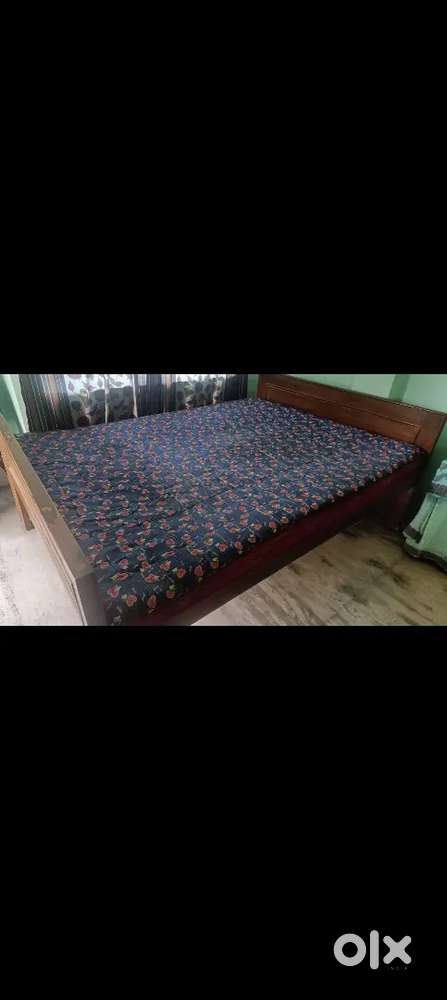 Queen size Wooden double bed