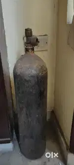 Oxygen cylinder for sale