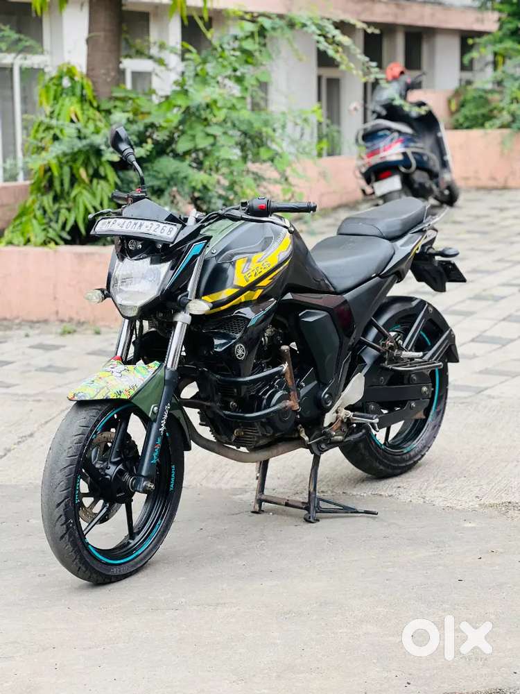 Yamaha fzs v2 good condition