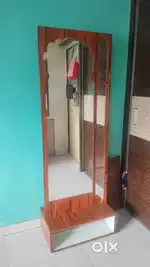 Full height mirror