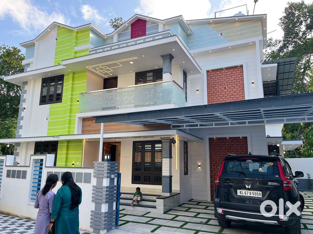 5cent 4bhk 1850sqft Pothencode Ariyottukonam
