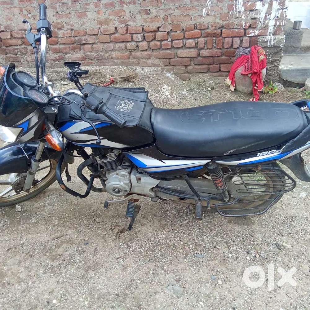 Bajaj ct100