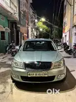 Skoda Laura Ambiente 1.9 PD, 2009, Diesel