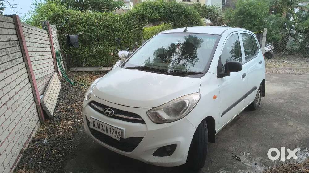 Hyundai i10 2011 CNG & Hybrids Good Condition
