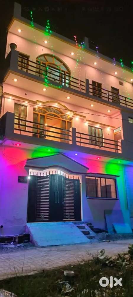 Room+bed+kitchen+washroom+fan+light