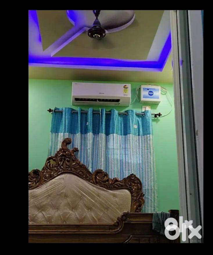 Flat Rent for Girls/ Family  ( Muslim area)