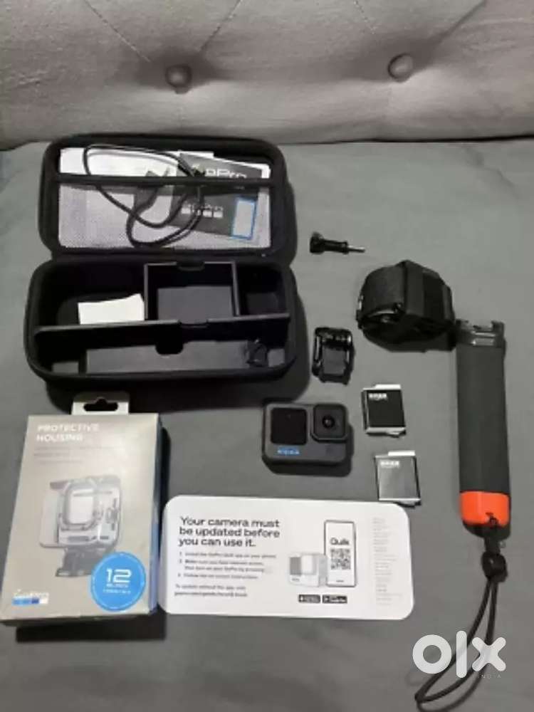 Used item GoPro Hero12 Black UHD Waterproof Action Camera Bundle.