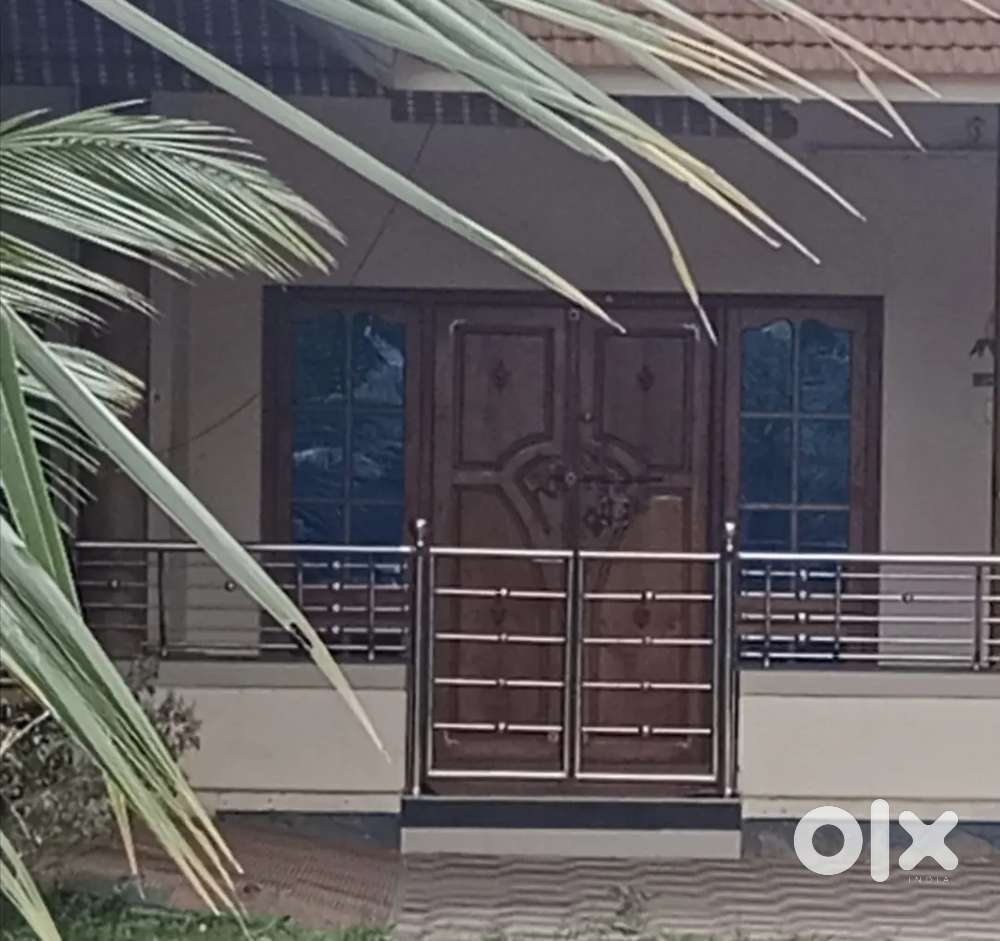 House for Lease at Valathungal.