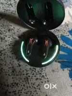 Boat earbuds with box