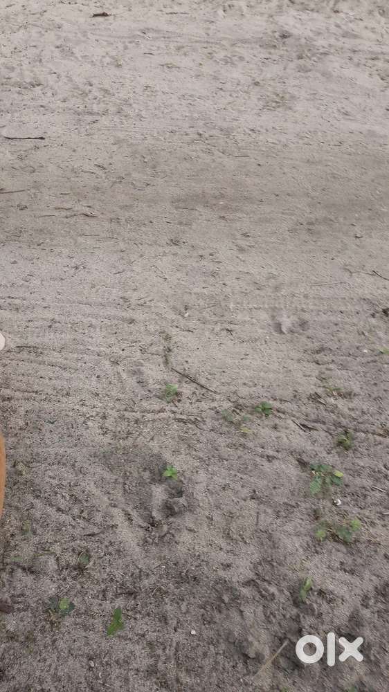 Land for sale, suitable for house