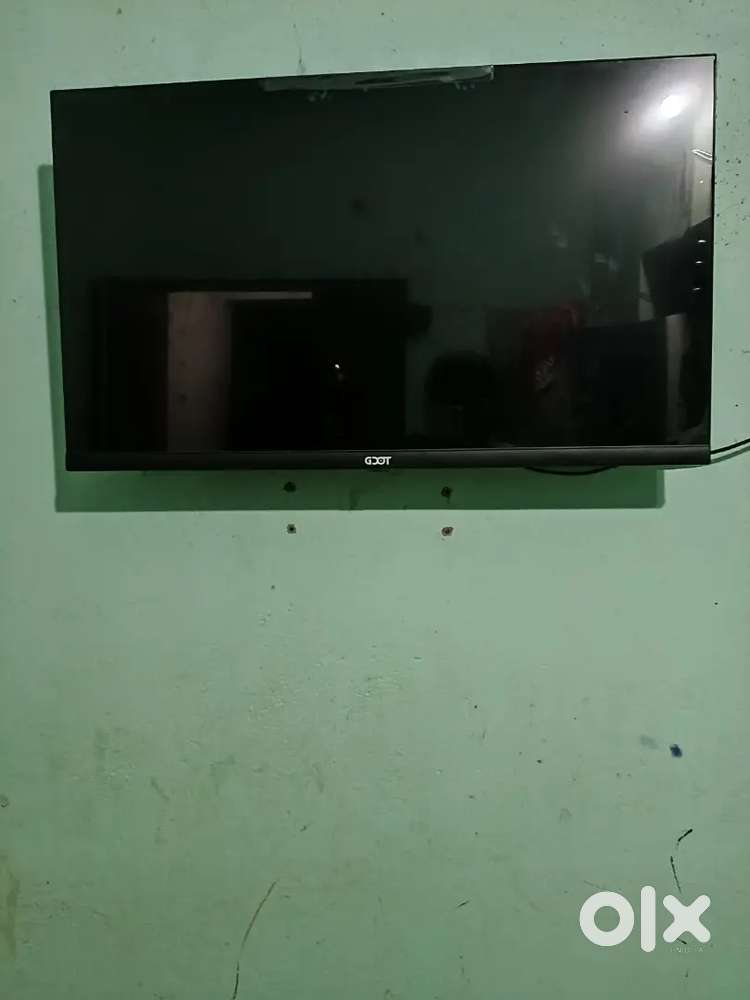 Before tv brought price 8000 3 months