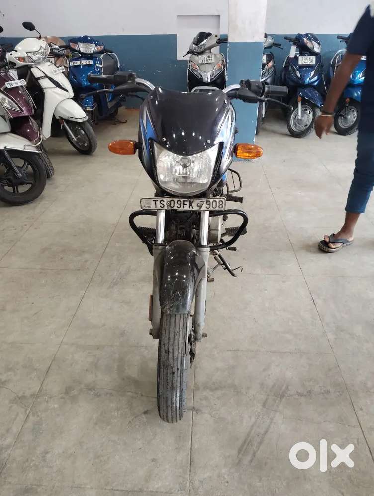 CT 100, model 2019, registration 2020 BS-4