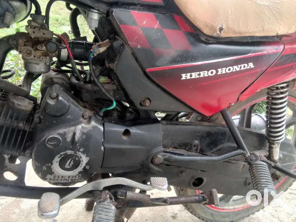 It gives smoke in the car