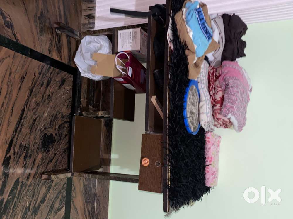 computer table for sell