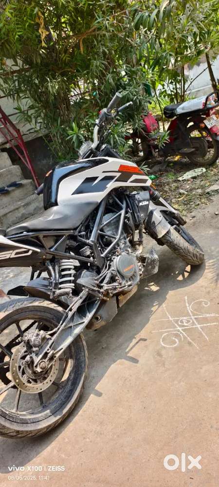 Good condition vechile