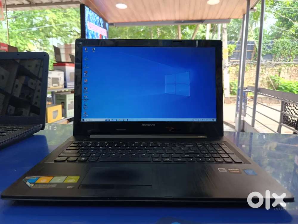 Lenovo i3 laptop only 10500