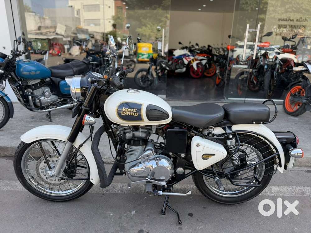 Royal Enfield classic 350 single owner mint condition